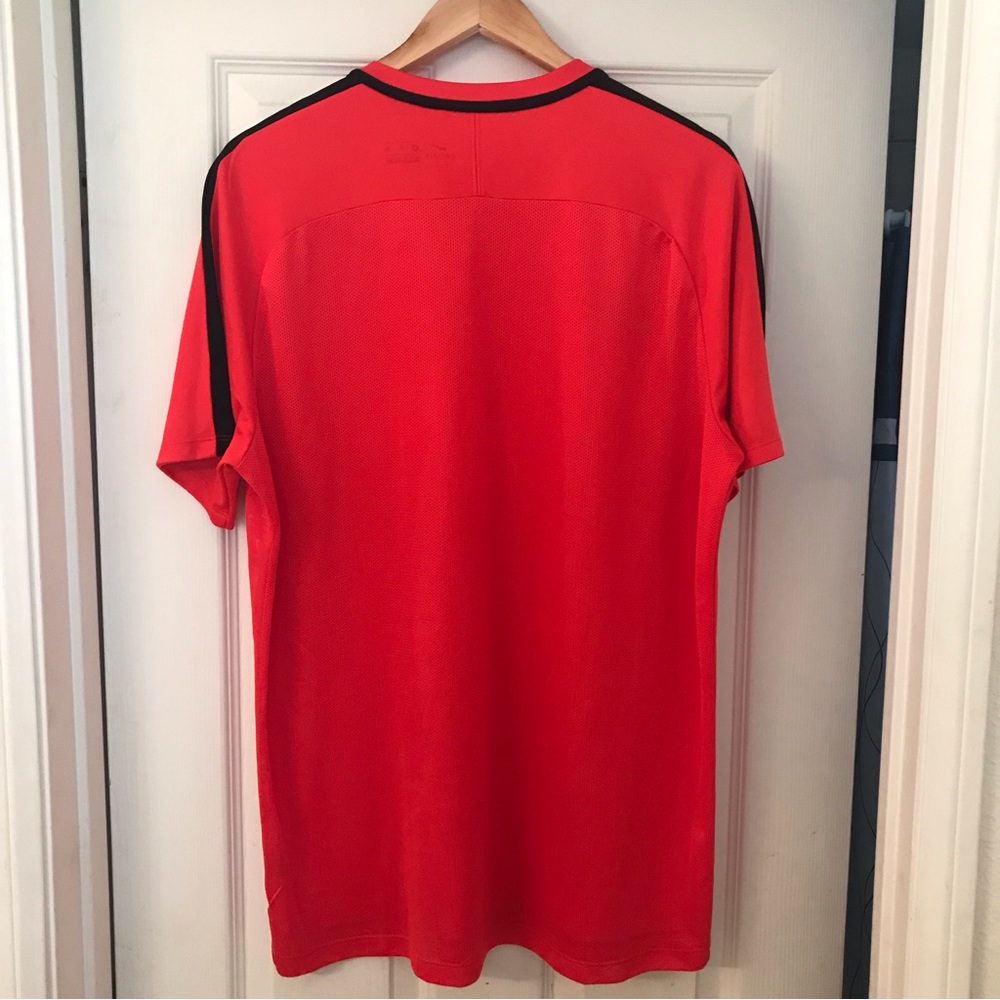 Nike Dri fit Soccer Training Shirt All Over Swoosh Nike Logo - Picture 2 of 9